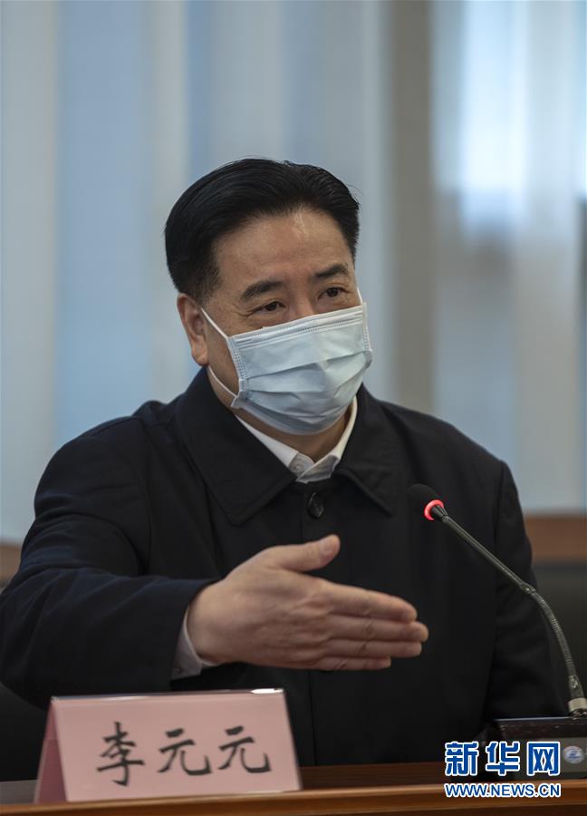 (聚焦疫情防控·圖文互動)(1)急防控所急,沖鋒勇向前——華中科技大學以科研攻關推動疫情防控救治觀察