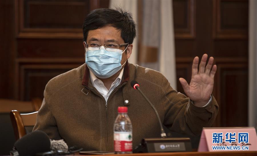 (聚焦疫情防控·圖文互動)(5)急防控所急,沖鋒勇向前——華中科技大學以科研攻關推動疫情防控救治觀察