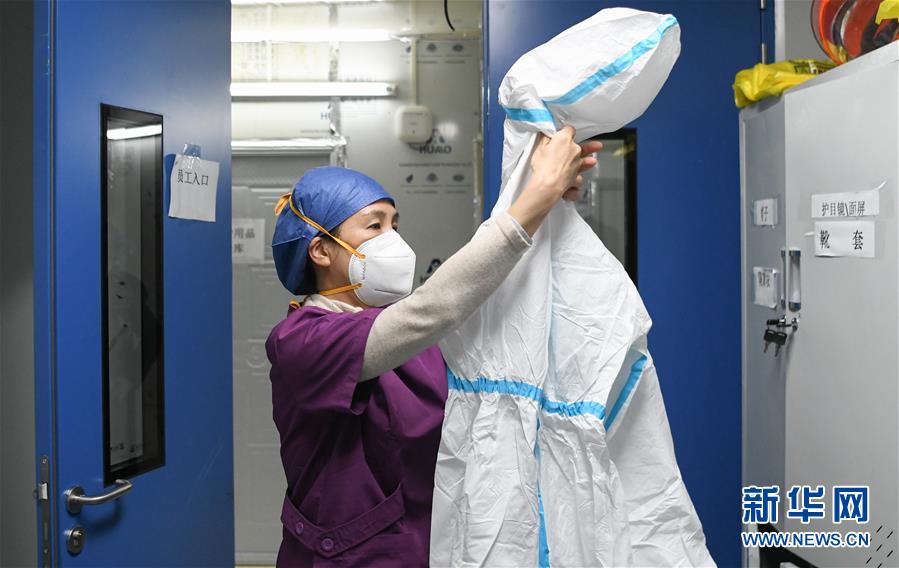 （聚焦疫情防控）（11）女子&ldquo;偵察兵&rdquo;：決戰(zhàn)雷神山