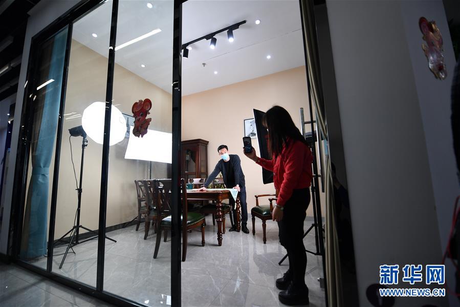 （聚焦復工復產·圖文互動）（7）記者手記：戰“疫”中增長，這些企業做對了什么？