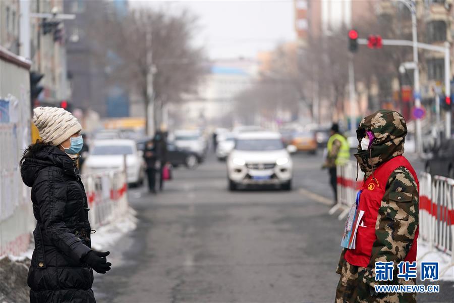 （習近平致敬的戰“疫”英雄·志愿者篇·圖文互動）（12）他們，微光成炬照征程