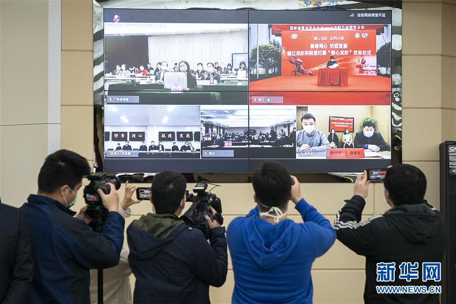 (聚焦疫情防控·圖文互動(dòng))(3)鄂粵“拼單”助湖北農(nóng)產(chǎn)品出村進(jìn)城跨省