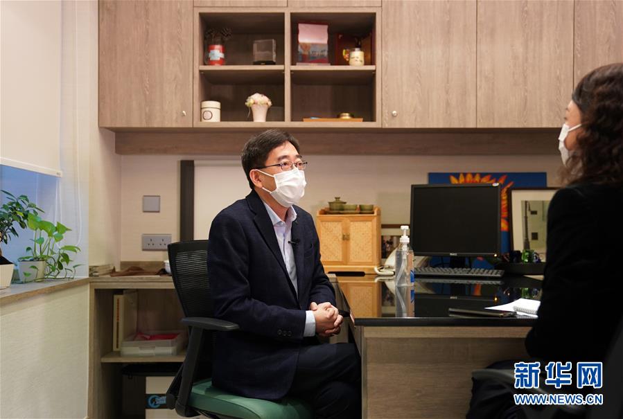 (香港故事·圖文互動)(1)從“非典”到新冠,一位香港醫生親歷的兩次抗疫