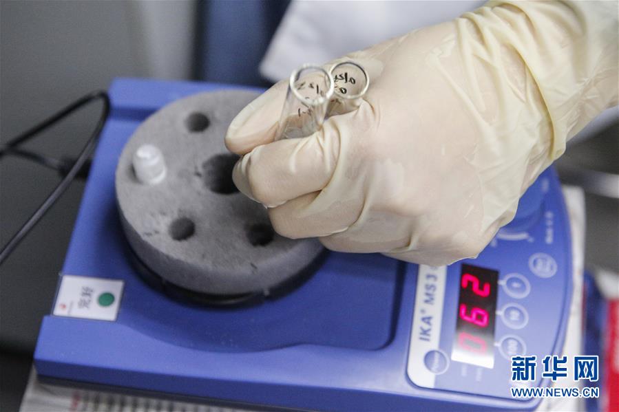 （聚焦疫情防控·圖文互動）（5）新冠疫苗研發再加速 兩款滅活疫苗啟動臨床試驗