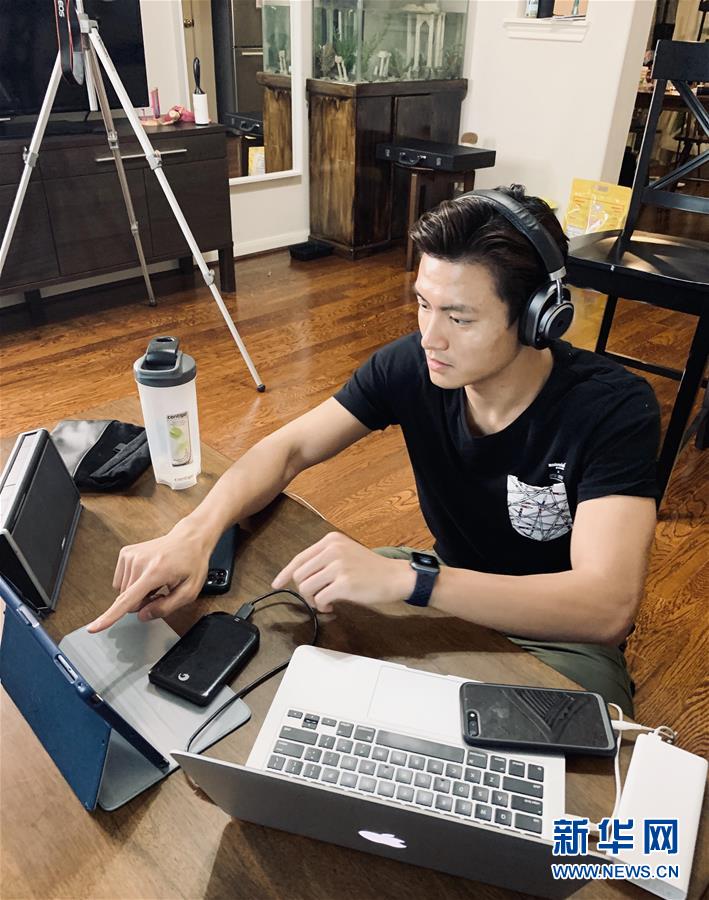 (國際·圖文互動)(2)以“舞”抗“疫”——休斯敦中國舞蹈家開設公益網課