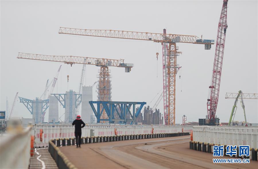(圖文互動)(3)伶仃洋上超級工程建設者的一天