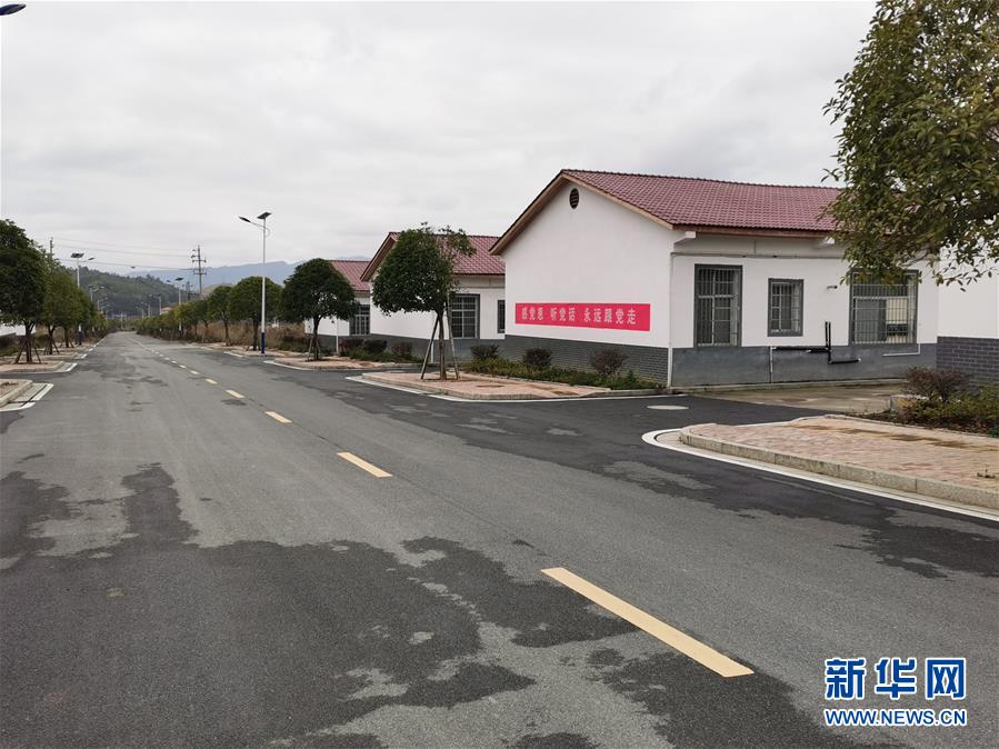 （圖文互動）（1）“為脫貧而來，為脫貧而去”——追記湖南炎陵縣委原書記黃詩燕 