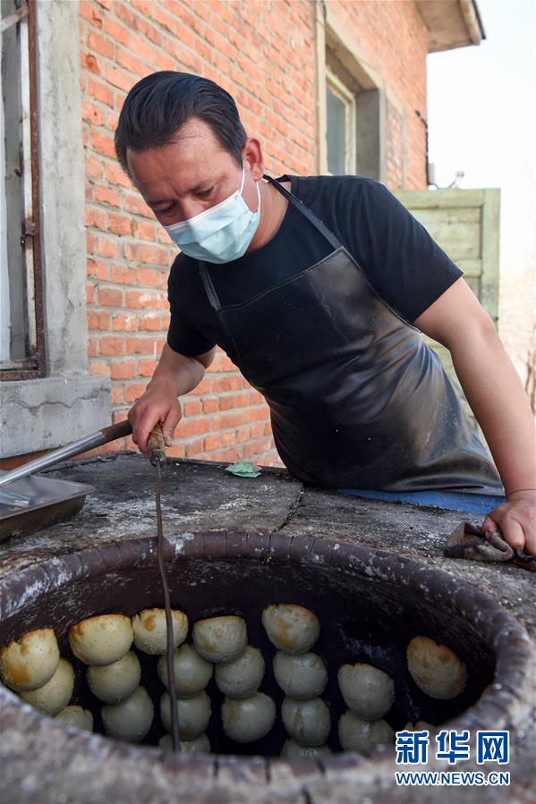 (決戰決勝脫貧攻堅·圖文互動)(8)阿布都艾尼北上務工“三級跳”