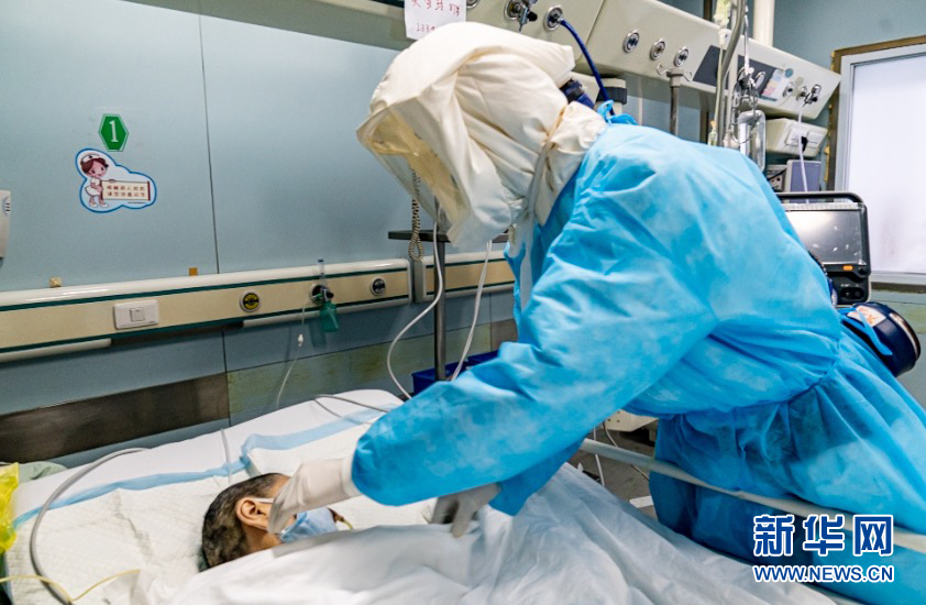 （新華全媒頭條·圖文互動）（3）“我看不見你的樣子，但我知道你是誰”——寫在國際護士節來臨之際