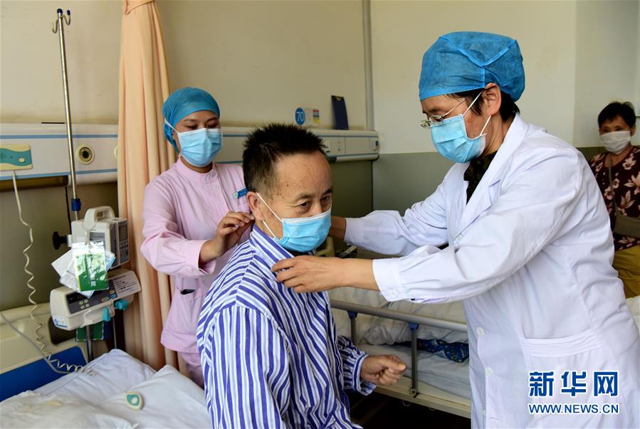 (圖文互動)(2)會說話的戰“疫”包——縣醫院女院長白金娥抗疫故事