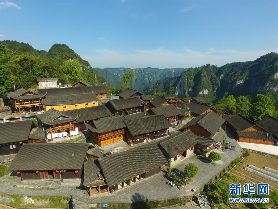 （新華全媒頭條·圖文互動）（6）初夏，循著總書記的腳步探訪產業扶貧新事