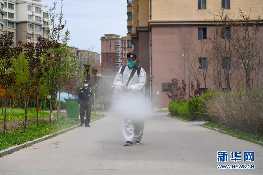 (聚焦疫情防控·圖文互動(dòng))(2)吉林省15日新增本地新冠肺炎確診病例2例 當(dāng)?shù)剡M(jìn)一步擴(kuò)大核酸檢測范圍