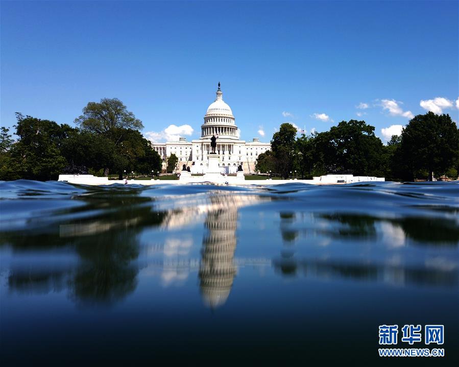 (國(guó)際疫情)(1)應(yīng)對(duì)疫情沖擊 美眾議院通過3萬億美元援助計(jì)劃