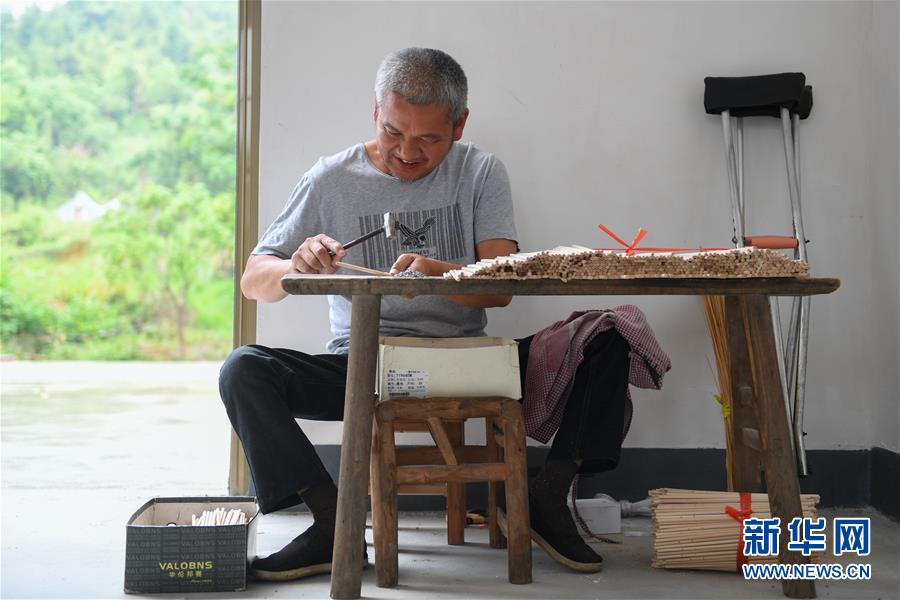 （決戰決勝脫貧攻堅&middot;圖文互動）（5）老手藝撐起&ldquo;脫貧傘&rdquo;