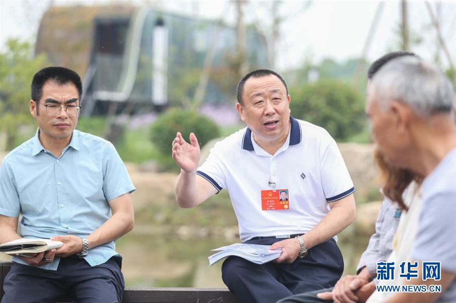 （新華全媒頭條&middot;兩會精神看落實(shí)&middot;圖文互動）（2）整體謀劃、系統(tǒng)升級、全面提升&mdash;&mdash;落實(shí)全國兩會精神織牢織密公共衛(wèi)生防護(hù)網(wǎng)