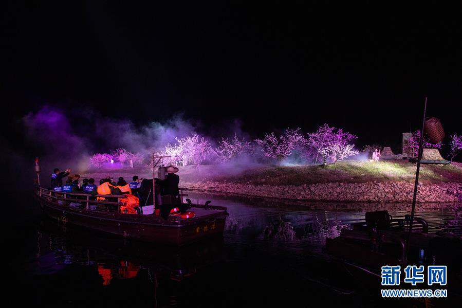 (圖文互動)(4)美了鄉村 富了山民——湖南崛起一批文旅特色小鎮