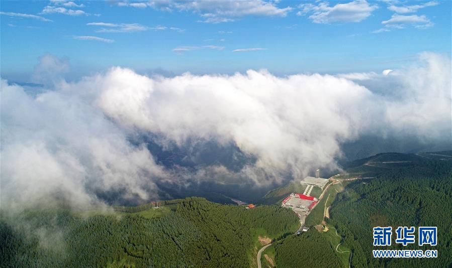 (在習(xí)近平新時(shí)代中國(guó)特色社會(huì)主義思想指引下——新時(shí)代新作為新篇章·習(xí)近平總書(shū)記關(guān)切事·圖文互動(dòng))(1)六盤(pán)山下的誓言——來(lái)自寧夏的脫貧故事