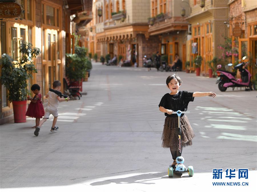 （決戰決勝脫貧攻堅&middot;聚焦&ldquo;三區三州&rdquo;&middot;圖文互動）（3）&ldquo;古老&rdquo;和田展現新時尚