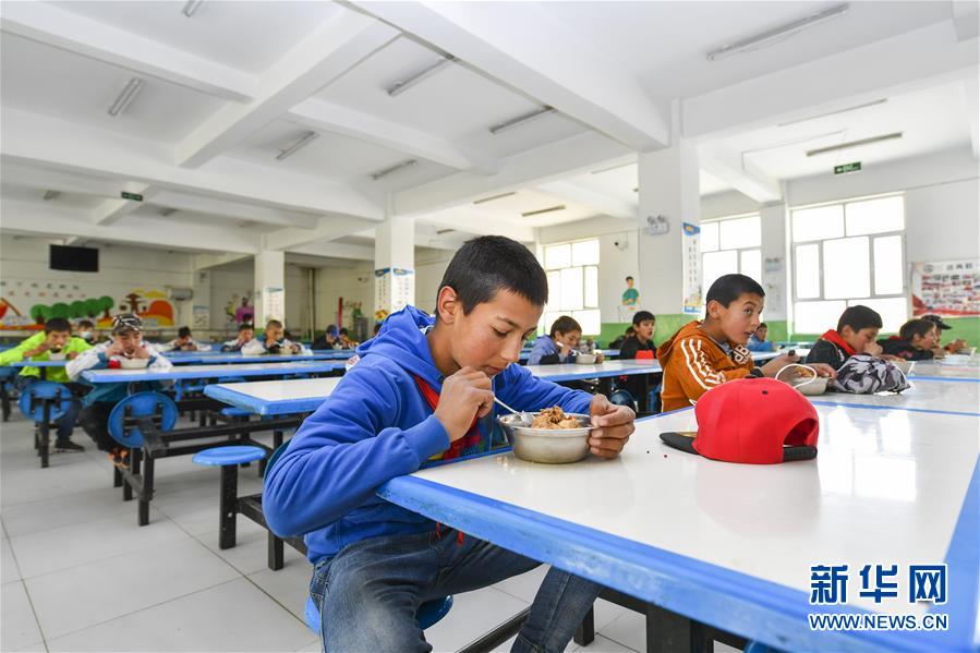 (新華全媒頭條·圖文互動(dòng))(3)飛吧,“帕米爾雄鷹”!