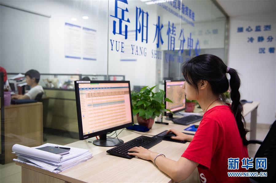 （防汛抗洪&middot;圖文互動(dòng)）（6）在大堤上成長，為人民守護(hù)&mdash;&mdash;洪水中的青年&ldquo;生力軍&rdquo;