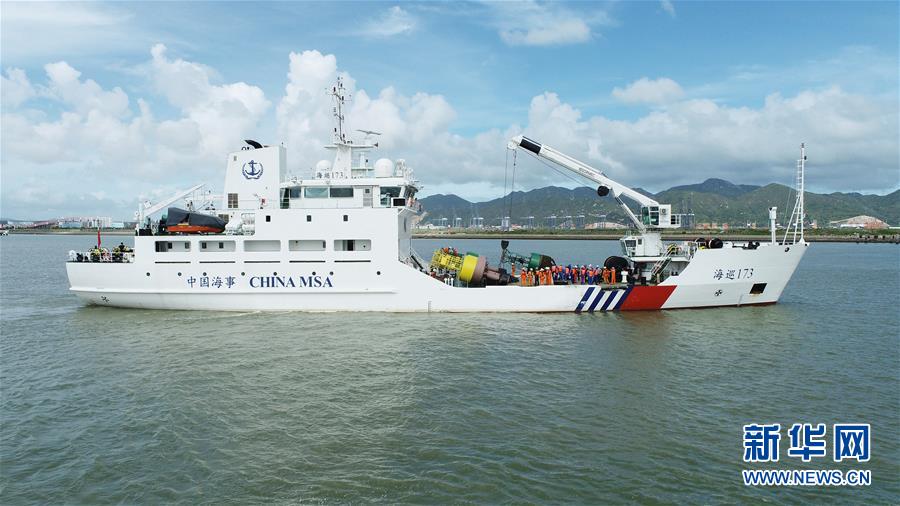 (圖文互動(dòng))(2)搭載北斗定位裝置的大型航標(biāo)船列編南海航保中心