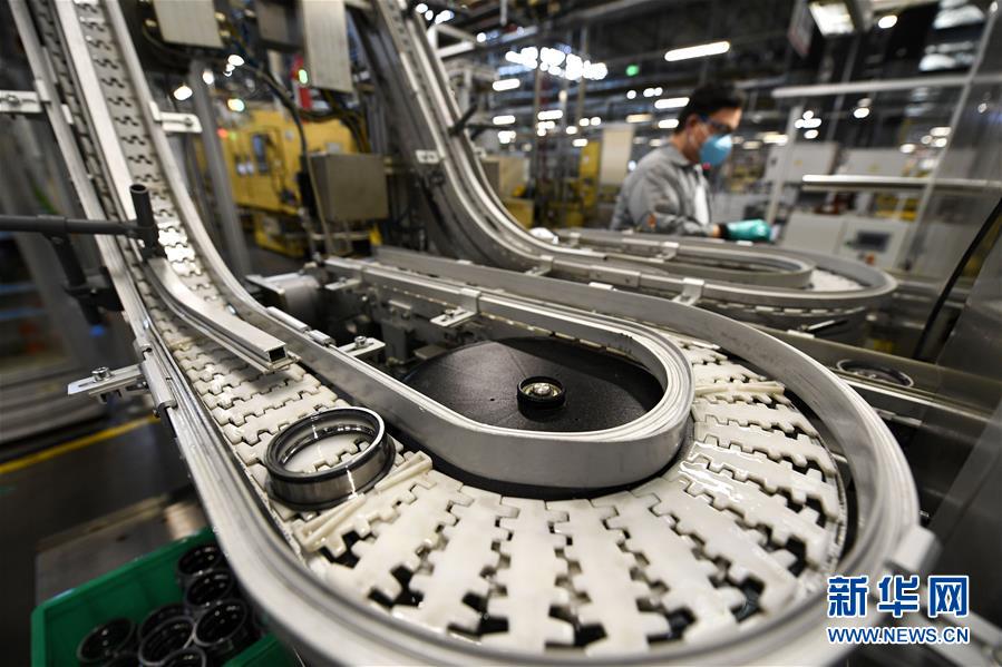 (新華全媒頭條·圖文互動(dòng))(4)穩(wěn)中求進(jìn) 奮勇前進(jìn)——從中央政治局會(huì)議看中國(guó)經(jīng)濟(jì)走勢(shì)