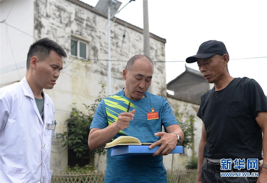 (新華全媒頭條·圖文互動)(12)筑起共御水患的鋼鐵長堤——戰洪一線的“干群關系新答卷”