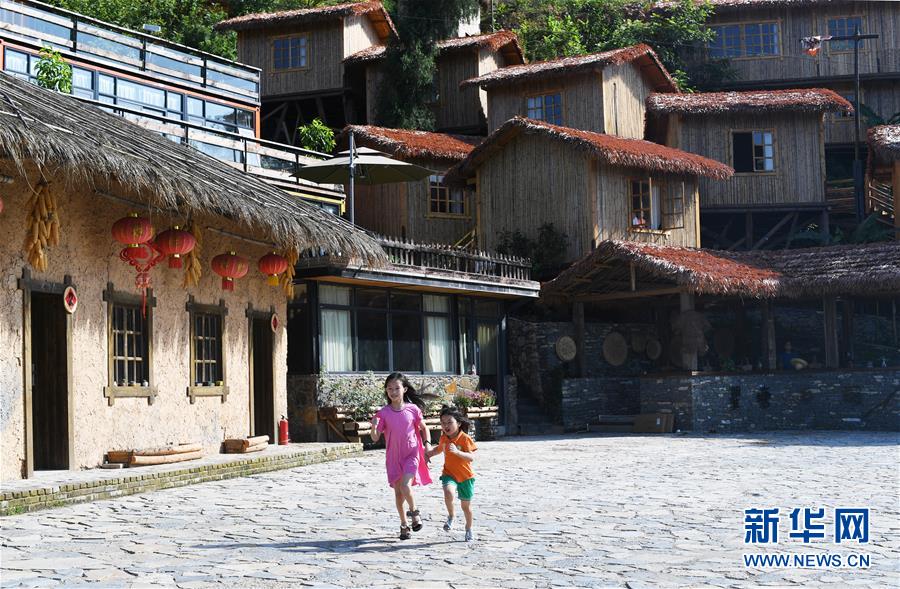 (決戰決勝脫貧攻堅·圖文互動)(2)“三峽第一村”脫貧記