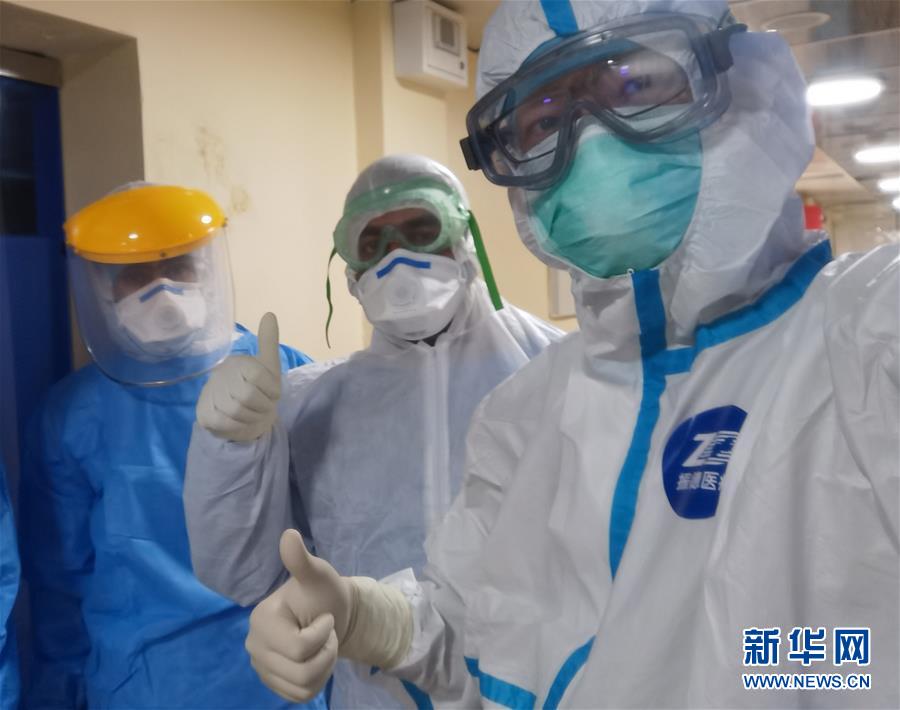 (新華全媒頭條·圖文互動)(4)以仁心仁術造福人民——寫在第三個中國醫師節之際