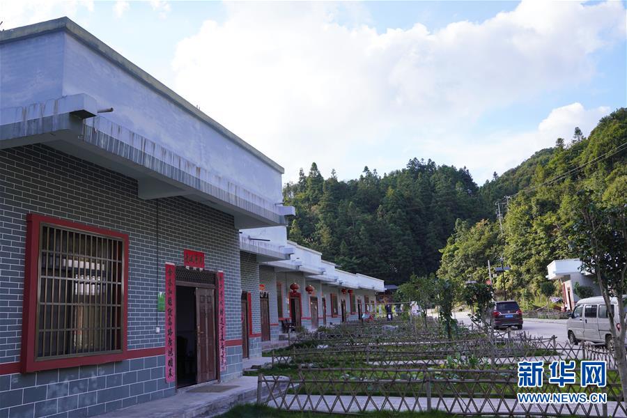 (新華全媒頭條·走向我們的小康生活·圖文互動)(1)“靠山吃山”的新路徑——探尋大瑤山的“幸福密碼”