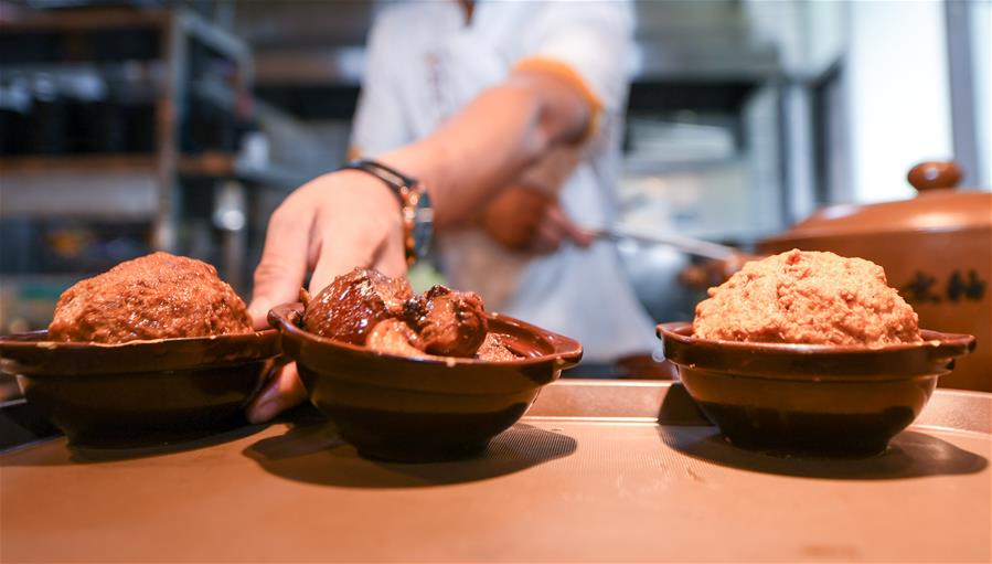 （在習近平新時代中國特色社會主義思想指引下——新時代新作為新篇章·習近平總書記關切事·圖文互動）（2）讓“舌尖上的節約”成為習慣——全社會營造浪費可恥、節約為榮的氛圍掃描