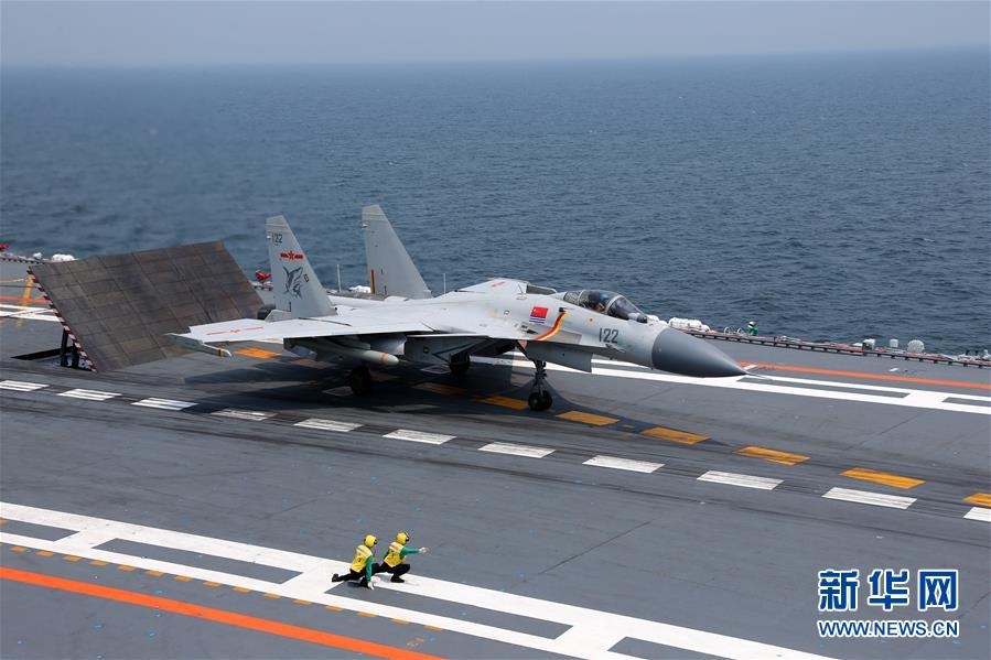 (在習(xí)近平強軍思想指引下·我們在戰(zhàn)位報告·圖文互動)(5)奮飛在新時代的海天——海軍某艦載航空兵部隊備戰(zhàn)打仗記事