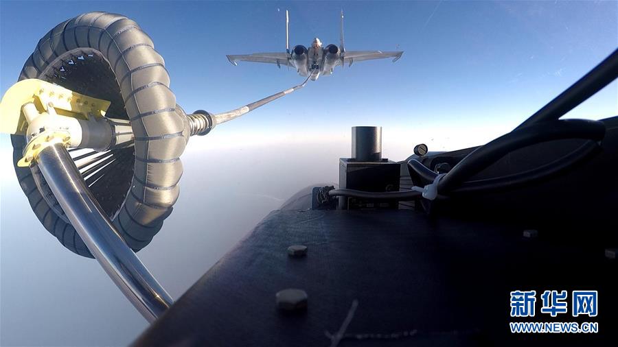 (在習(xí)近平強軍思想指引下·我們在戰(zhàn)位報告·圖文互動)(9)奮飛在新時代的海天——海軍某艦載航空兵部隊備戰(zhàn)打仗記事