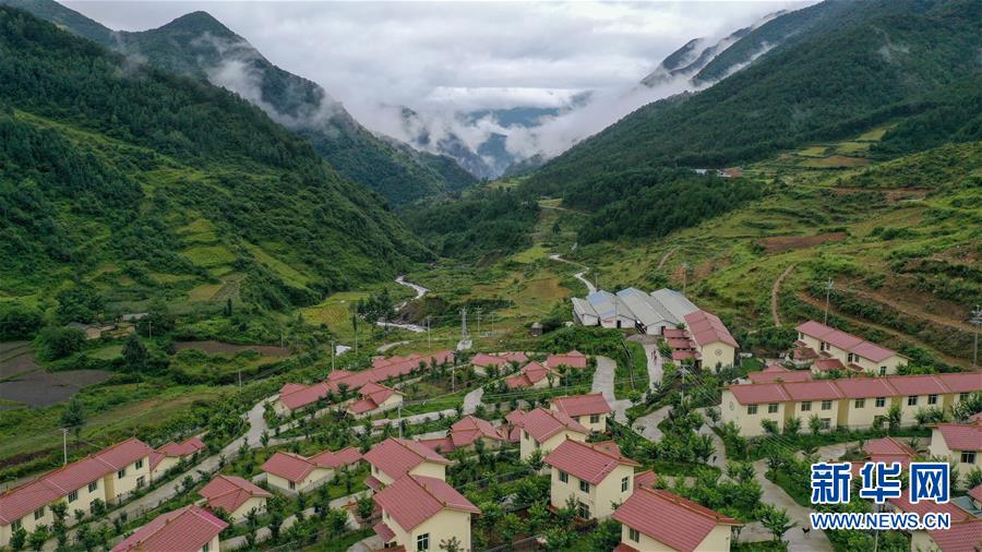 (決戰決勝脫貧攻堅·督戰未摘帽貧困縣·圖文互動)(2)12000多個“火種”點亮大涼山