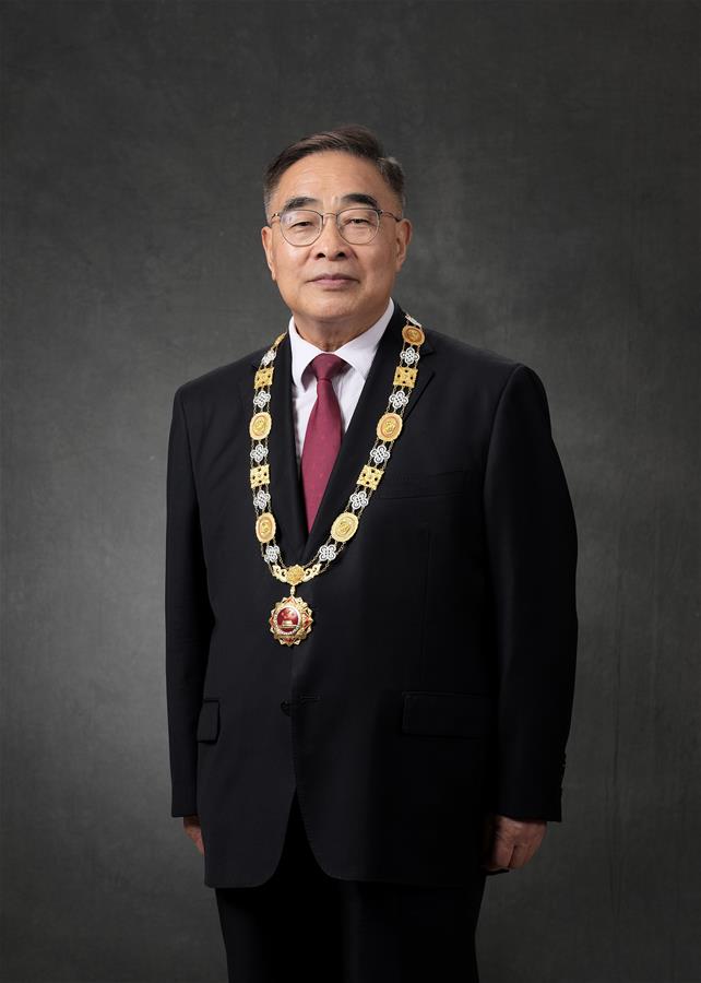 (新華網)“人民英雄”國家榮譽稱號獲得者——張伯禮