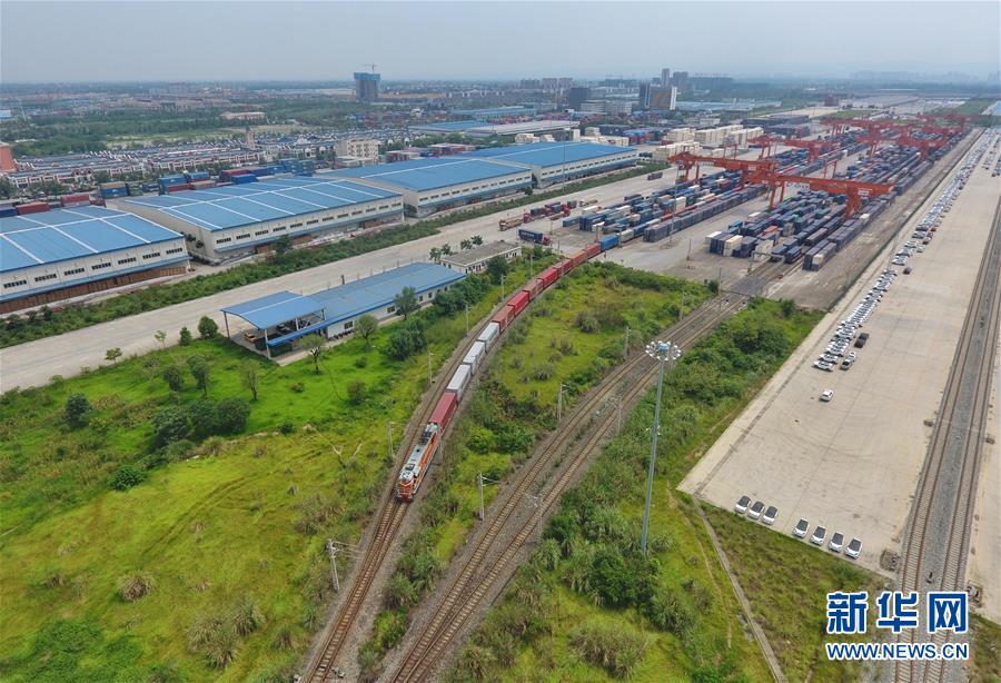 (新華全媒頭條·圖文互動)(3)西部有個新的“圈”——成渝加快雙城經濟圈建設