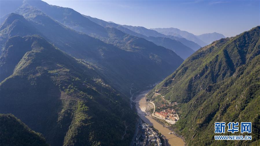 (新華全媒頭條·決戰決勝脫貧攻堅·督戰未摘帽貧困縣·圖文互動)(1)脫貧的歌聲——云南直過民族和人口較少民族共入新時代