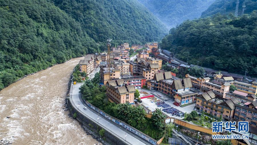 (新華全媒頭條·決戰決勝脫貧攻堅·督戰未摘帽貧困縣·圖文互動)(5)脫貧的歌聲——云南直過民族和人口較少民族共入新時代