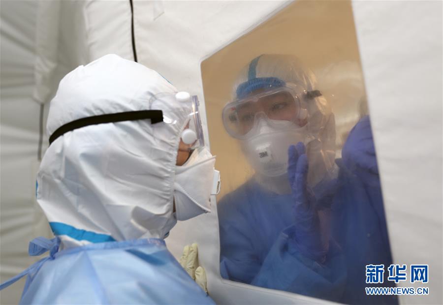 (抗疫一線醫務人員英雄群體·圖文互動)(7)沖鋒在抗疫一線的“科研鐵軍”——軍事科學院軍事醫學專家組抗擊新冠肺炎疫情記事