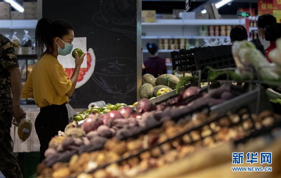 (熱點鮮報·圖文互動)(4)應(yīng)戰(zhàn)陸路輸入疫情——云南瑞麗抗疫七日記