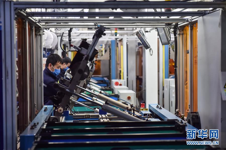 (新華全媒頭條·圖文互動(dòng))(8)北京“六穩(wěn)”“六保”工作一線實(shí)錄