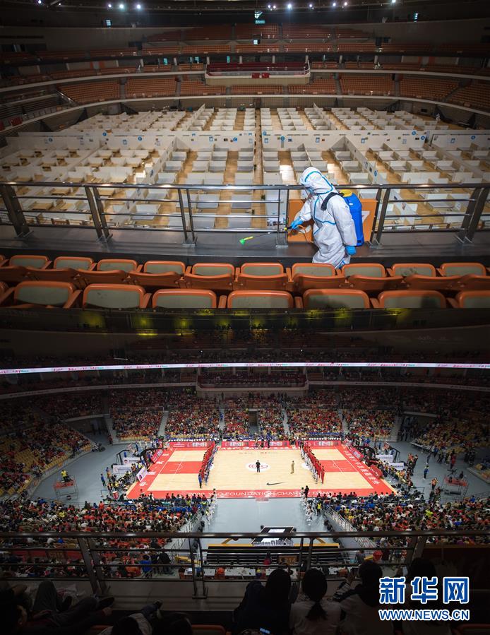 (新華全媒頭條·圖文互動(dòng))(18)歷史交匯點(diǎn)上的宏偉藍(lán)圖——《中共中央關(guān)于制定國民經(jīng)濟(jì)和社會(huì)發(fā)展第十四個(gè)五年規(guī)劃和二〇三五年遠(yuǎn)景目標(biāo)的建議》誕生記