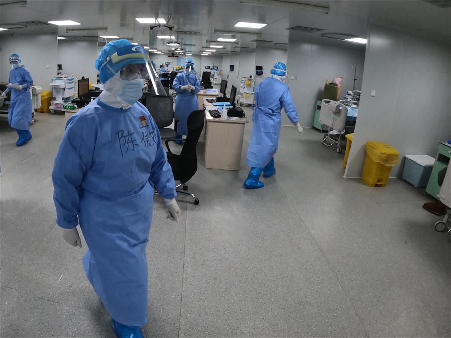 (抗疫先進事跡·圖文互動)(4)“除了勝利,別無選擇!”——記“人民英雄”國家榮譽稱號獲得者、軍事科學院軍事醫學研究院研究員陳薇