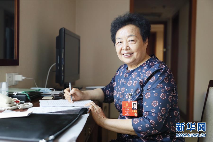 (新華全媒頭條·兩會特別報道·圖文互動)(4)從取得決定性成就到奪取全面勝利——從全國兩會看決戰決勝脫貧攻堅