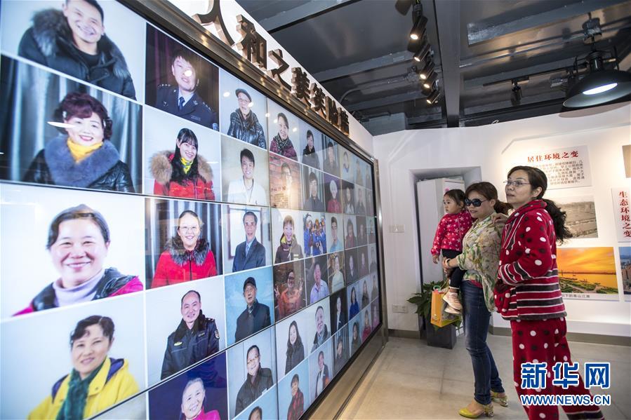 (新華全媒頭條·圖文互動)(2)情系人民 心牽創新——習近平總書記考察湖北回訪記