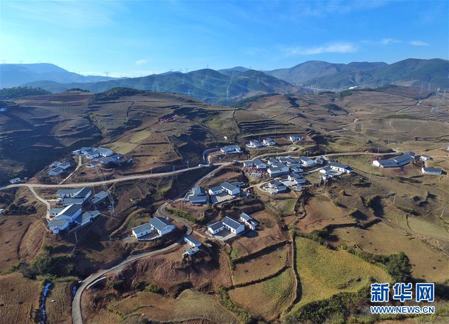 （新華全媒頭條&middot;圖文互動）（10）潮起東方萬象新&mdash;&mdash;以習近平同志為核心的黨中央團結帶領全黨全軍全國各族人民貫徹落實黨的十九大精神紀實