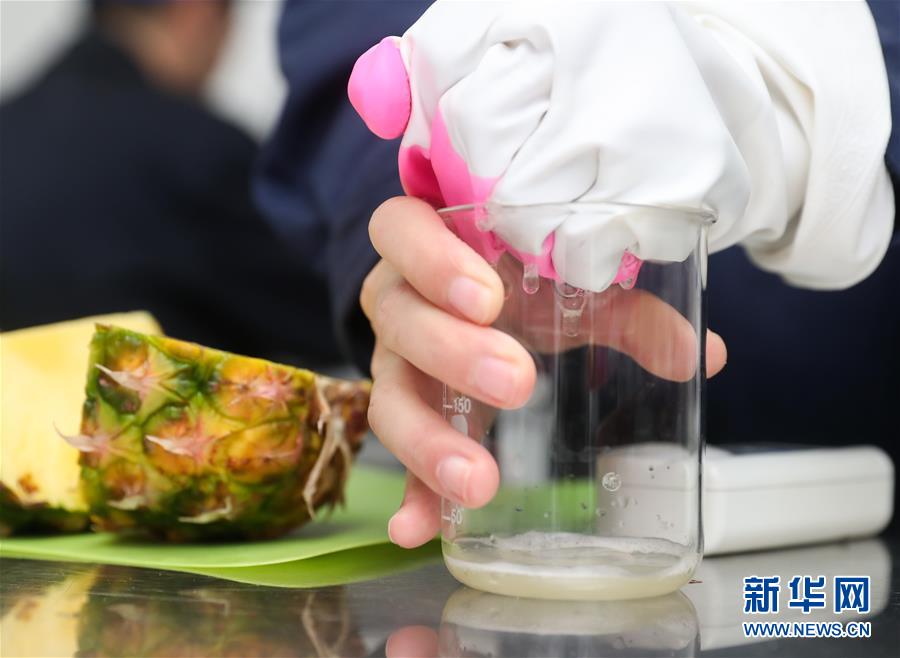 (在習(xí)近平新時(shí)代中國(guó)特色社會(huì)主義思想指引下——新時(shí)代新作為新篇章·總書記關(guān)切開放事·圖文互動(dòng))(4)中國(guó)市場(chǎng)這么大這么開放,我們一定要深耕——來自進(jìn)博會(huì)參展外商的故事