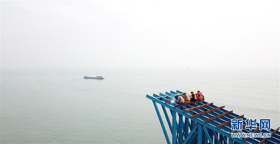 (在習(xí)近平新時(shí)代中國(guó)特色社會(huì)主義思想指引下——新時(shí)代新作為新篇章·習(xí)近平總書記關(guān)切事·圖文互動(dòng))(2)新機(jī)遇、新引擎——重大工程重大項(xiàng)目建設(shè)新動(dòng)向觀察