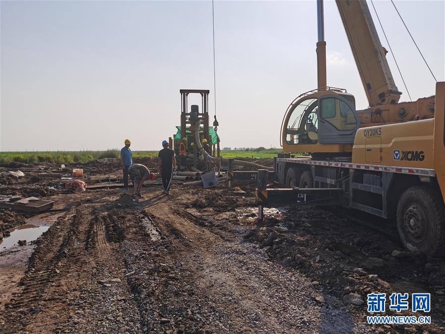 (在習(xí)近平新時(shí)代中國(guó)特色社會(huì)主義思想指引下——新時(shí)代新作為新篇章·習(xí)近平總書記關(guān)切事·圖文互動(dòng))(4)激發(fā)每個(gè)經(jīng)濟(jì)“細(xì)胞”的活力——千方百計(jì)把市場(chǎng)主體保護(hù)好