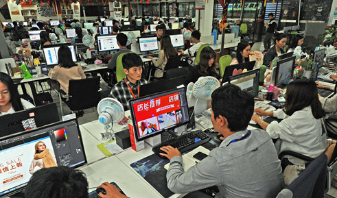 從雞毛換糖到全球電商——義烏４０年創新發展動力無限